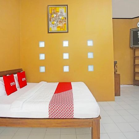 Oyo 90229 Fidel Caestro Homestay Kotadalem Extérieur photo